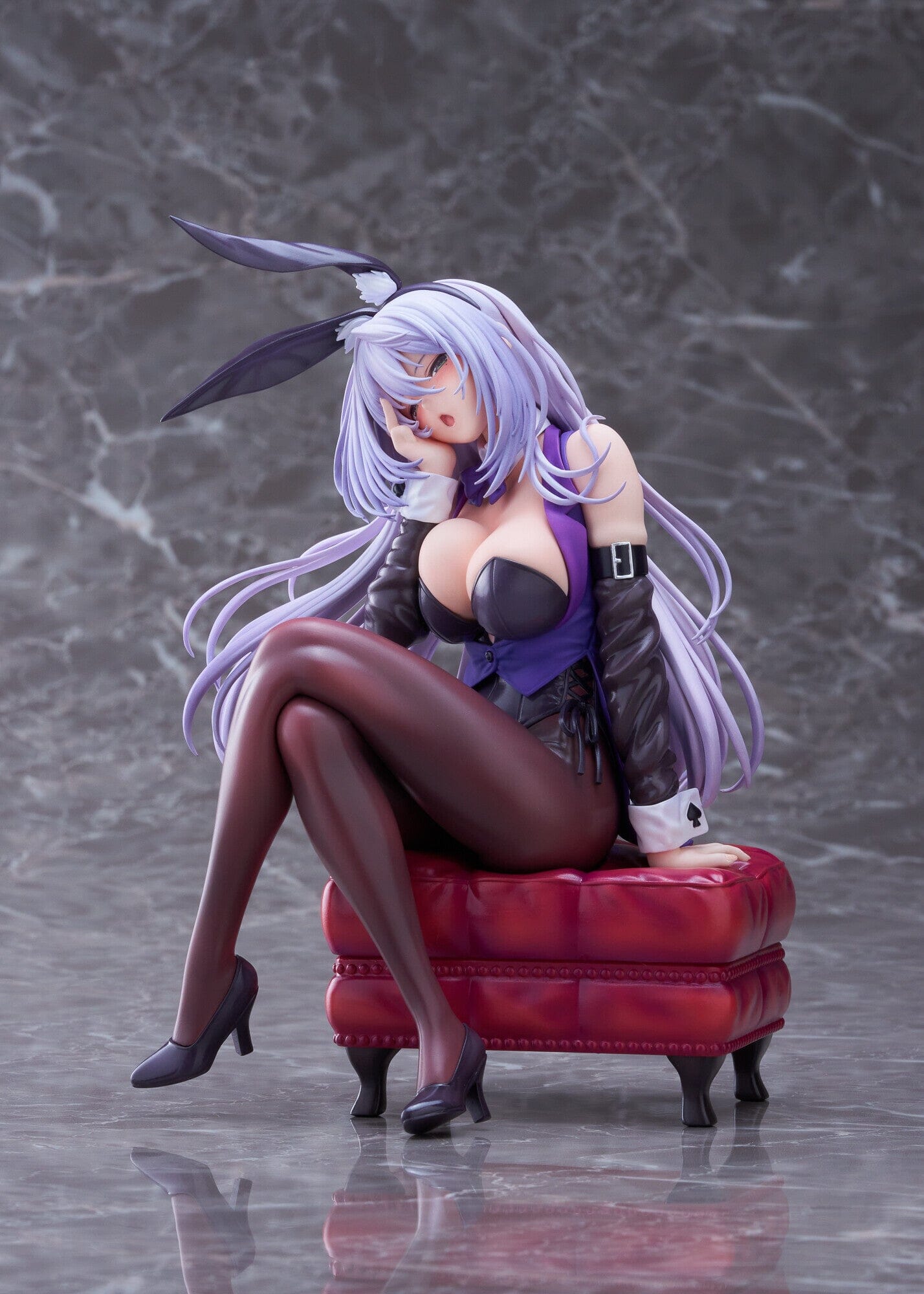 She Laughs Shy...I Feel Ashamed AMAGASA TSUDURI Bunny Style Illustrated by Piromizu 1/7 (Pre-order)