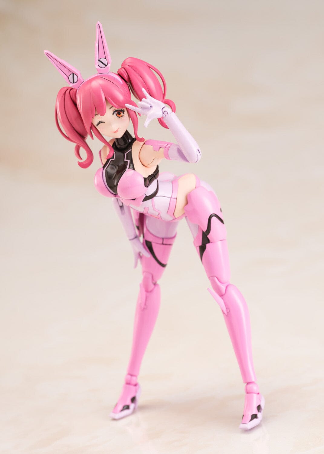 VARIABLE FIGHTER GIRLS MACROSS DELTA WALKURE MAKINA NAKAJIMA Plastic Model-non-scale (Pre-order)