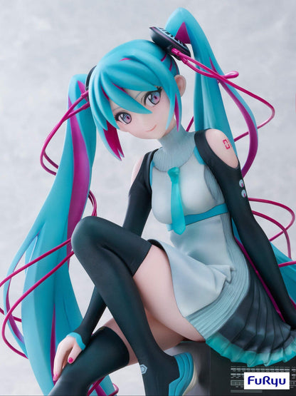 Hatsune Miku x MTV 1/7 (Pre-order)